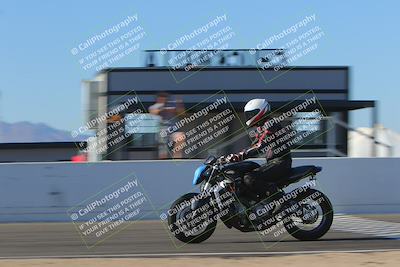 media/Nov-06-2023-Moto Forza (Mon) [[ce023d0744]]/4-Beginner Group/Session 4 (Finish Line Checker)/
